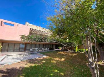 Casa uso de suelo de 5 habitaciones, Aguascalientes · Casa en Venta Zona Centro de Aguascalientes, a Unos m de Castillo Douglas