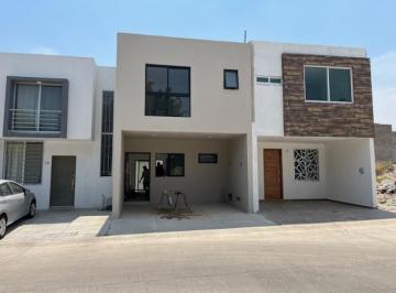 Casa en Venta Nueva Coto Privado en Zapopan Norte | · Casa en Venta Nueva Coto Privado en Zapopan Norte |