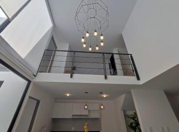 Casa de 3 habitaciones, El Marqués · Casa en Venta Entre El Refugio y Zibata, Doble Altura, 3 Recamaras, 3.5 Baños