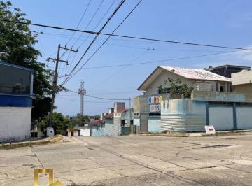 Local comercial · 451m² · 1 Recámara · Local en Petrolera