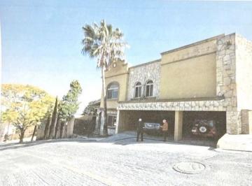 Casa de 4 habitaciones, San Pedro Garza García · Casa en Valle de San Ángel Sector Español