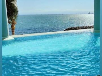 Departamento de 3 habitaciones, Bahía de Banderas · Departamento de Venta con Vista Frontal Al Mar en Bucerias