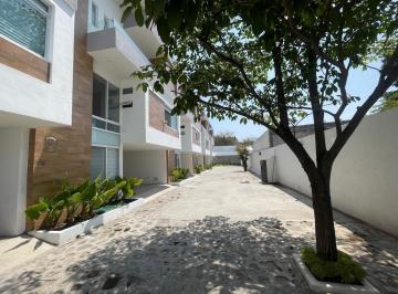 Casa en condominio · 203m² · 4 Recámaras · 2 Estacionamientos · Casa en Condominio en Venta, Zona Sur Cuernavaca