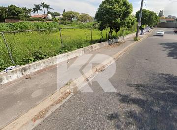 Terreno / Lote , Cuernavaca · Terreno con Uso de Suelo Comercial de 5700 m en Zona Esmeralda Cuernavaca