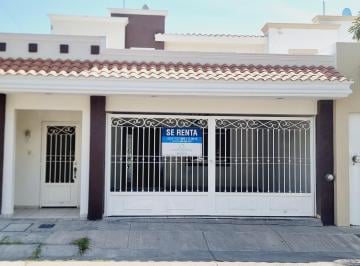 Casa de 3 habitaciones, Mazatlán · Casa de Renta en Fracc Costa Brava a Espaldas del Periodico Debate