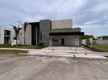Casa de 4 habitaciones, Alvarado · Casa Amueblada en Venta con Alberca en Punta Tiburón Riviera Veracruzana | Arlette Flores