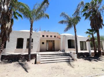 Casa · 435m² · 3 Recámaras · Venta Finca con Diseño Contemporáneo Al Norponiente de La Ciudad
