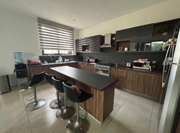 Casa en condominio de 3 habitaciones, Zapopan · Casa en Venta, en Zapopan