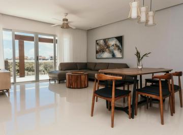 Departamento · 172m² · 2 Recámaras · 1 Estacionamiento · Mareazul, Maravilloso y Exclusivo Penthouse / Wonderful And Exclusive Penthouse