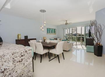 Departamento · 177m² · 2 Recámaras · 1 Estacionamiento · Corasol, Pristine And Unique Penthouse At Mareazul