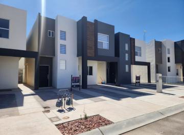 Casa en condominio de 3 habitaciones, Juárez · De Venta Casas Estilo Contemporaneo a Estrenar Fracc. Belisa