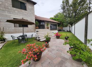 Casa de 5 habitaciones, Querétaro · Casa en Venta de 5 Recámaras en Álamos 1ra Secc.