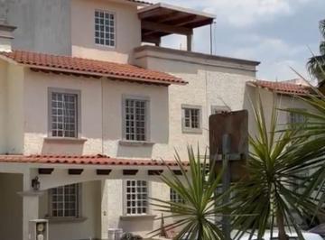 Casa en condominio de 3 habitaciones, Celaya · Rento Casa 3 Rec en Fracc La Cantera
