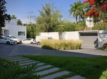 Casa de 6 habitaciones, Zapopan · Casa en Venta Colinas de San Javier, Paseo Torreon