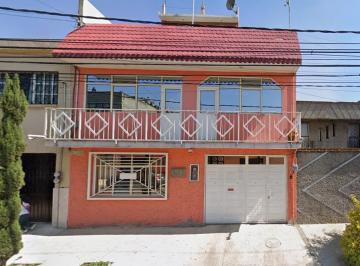 Casa de 4 habitaciones, Venustiano Carranza · Casa en Remate en Moctezuma 2da Secc Venustiano Carranza
