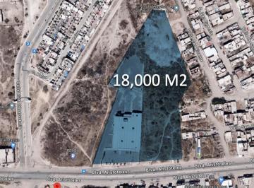 Terreno / Lote · 18000m² · 40 Estacionamientos · Terreno en Venta Blvd. Aristóteles, León, Gto. 18,000 m²
