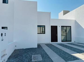 Casa de 2 habitaciones, Querétaro · ¡Exclusiva Casa de Una Planta en Venta en Juriquilla, San Isidro!