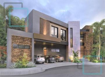 Casa · 506m² · 5 Recámaras · 3 Estacionamientos · Venta de Casa Laderas Residencial Zona Carretera Nacional Monterrey