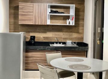 Departamento de 1 habitación, León · Puerto Int /loft Medico Hraeb/ug/aeropuerto
