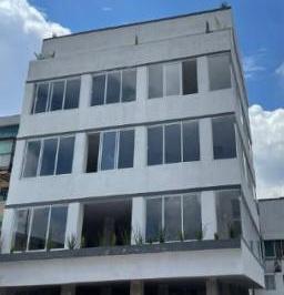 Oficina · 400m² · 5 Estacionamientos · Oficinas en Rena en Toluca Centro