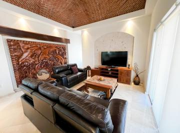 Departamento · 180m² · 2 Recámaras · 1 Estacionamiento · Departamento en Puerto Aventuras