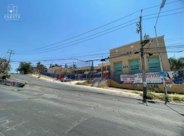 Edificio de 28 habitaciones, Tonalá · Venta de Centro Comercial en Tonalá $36,000,000