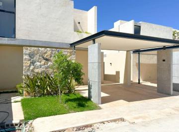 Casa en condominio de 3 habitaciones, Conkal · Se Vende Bonita Casa en Condominio Al Norte de La Ciudad con Amenidades