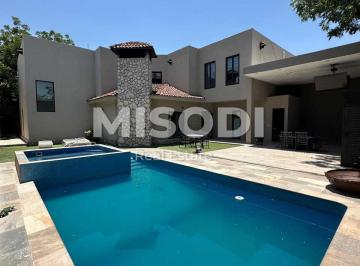 Casa de 4 habitaciones, Saltillo · Casa Renta Saltillo