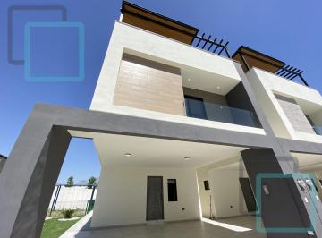 Casa · 209m² · 3 Recámaras · 2 Estacionamientos · Casa en Venta en Cumbres en El Municipio de García