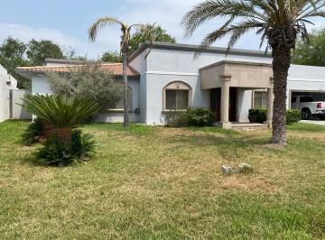 Casa de 3 habitaciones, Sabinas · Casa en Venta en Colonia del Valle Sabinas Coahuila