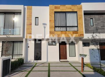 Casa en condominio · 128m² · 3 Recámaras · 2 Estacionamientos · Casa en Venta Juriquilla, Queretaro