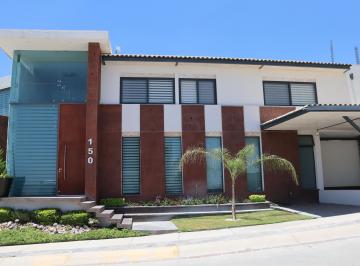 Casa de 5 habitaciones, León · Casa en Venta en Punta del Este