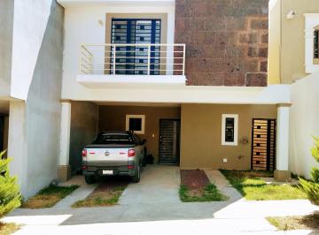 Casa de 3 habitaciones, Saltillo · Casa Amueblada en Renta en Fracc. Lomas del Sur