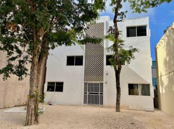 Edificio de 12 habitaciones, Tulum · Edificio en Venta en Tulum