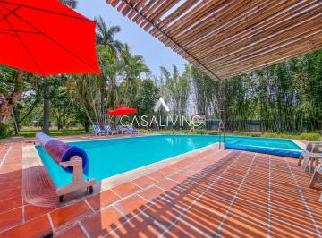 Alberca · Espectacular Casa de Campo