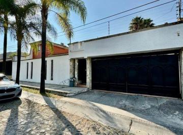 Casa de 4 habitaciones, Zapopan · Casa en Venta Parque Metropolitano, Zapopan.