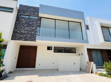 Casa de 4 habitaciones, Zapopan · Casa en Venta Valle Imperial Zapopan