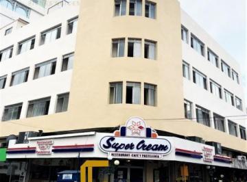 Edificio · 1883m² · Edificio Comercial en Venta en Zona Centro de Tampico Tamaulipas.