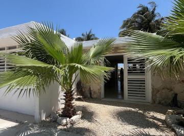 Casa · 168m² · 3 Recámaras · 1 Estacionamiento · Casa en Telchac Puerto
