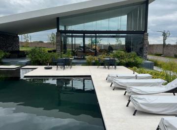 Casa · 205m² · 3 Recámaras · 2 Estacionamientos · Casa en Ceiba Residencial