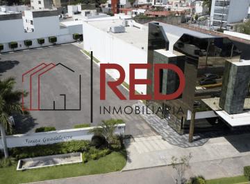Local comercial , Guadalajara · En Renta Propiedad Sobre Lopez Mateos