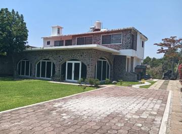 Casa de 4 habitaciones, Xochitepec · Casa en Renta con Alberca, Xochitepec, Morelos