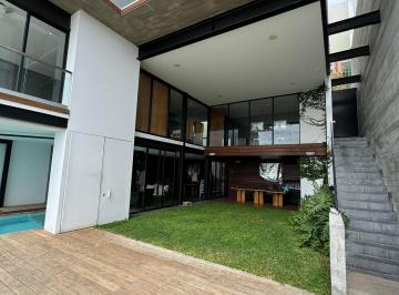 Casa de 4 habitaciones, Querétaro · Casa en Venta en Privada Arboledas Muy Cerca del Centro