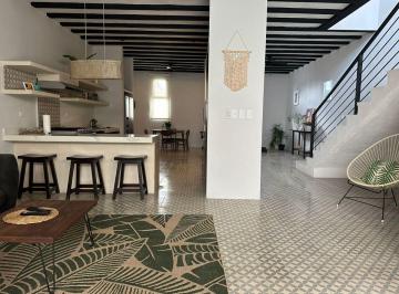 Casa · 256m² · 3 Recámaras · Casa Amueblada en El Centro