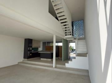 Casa en condominio de 4 habitaciones, Zapopan · Casa en Venta en Valle Imperial Fraccionamiento Sendas