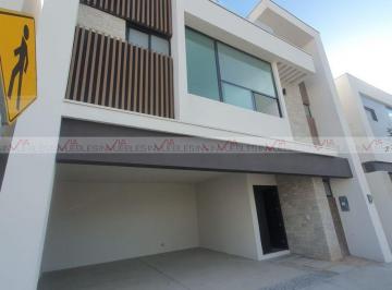 Casa de 3 habitaciones, García · Casa en Venta en García