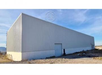 Bodega comercial de 1 habitación, Arteaga · Bodega en Renta en Saltillo. Altura Para Grua Viajera.