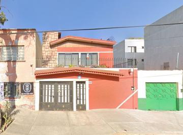 Casa de 5 habitaciones, Venustiano Carranza · Casa en Remate en Moctezuma 2a Secc Venustiano Carranza