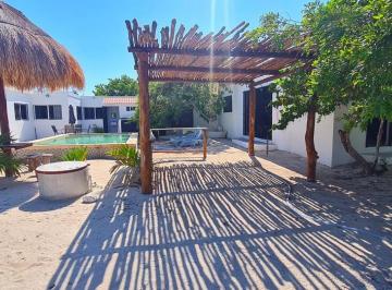 Casa de 3 habitaciones, Progreso · Casa en Venta de 3 Recamaras y Alberca en Chelem, Yucatán