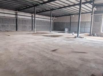Local comercial · 1063m² · 100 Estacionamientos · Local en Renta Plaza Comercial Cumbres